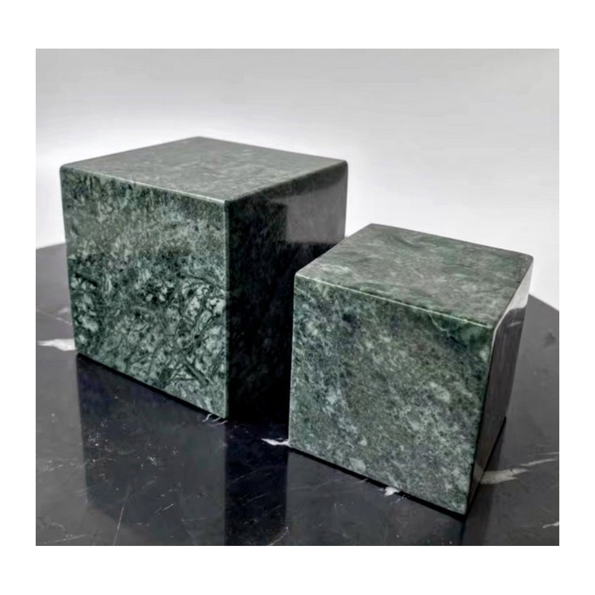 2er-Set BOSSZEN Marmorwürfel aus grünem Naturstein für Schmuck und Handwerk, quadratisch, B/T/H: 5 x 5 x 5 cm - Bild 1