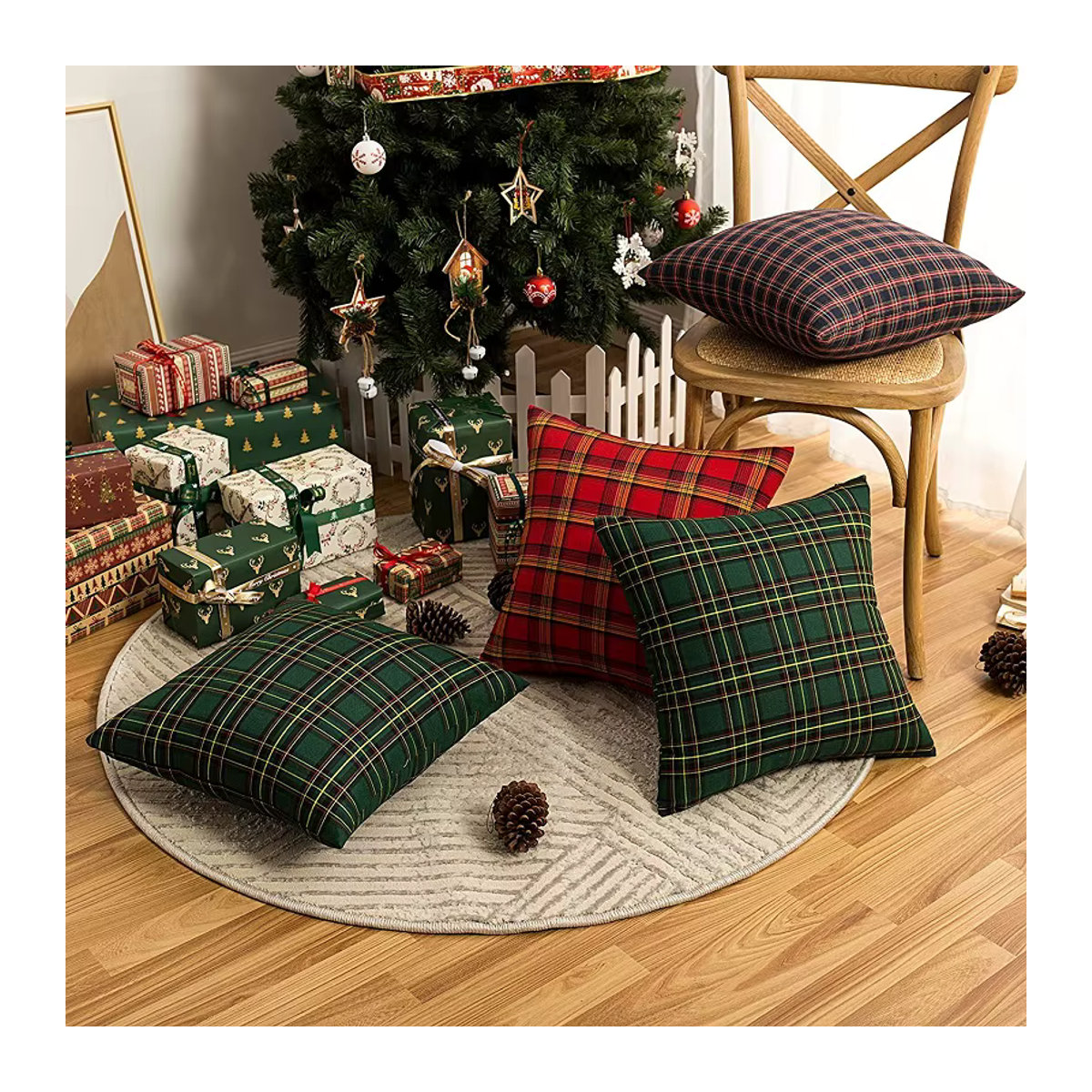 2er-Set Weihnachts-Kissenbezüge mit Büffelkaro-Muster aus Polyester in Rot und Grün für deine Bauernhaus-Dekoration - Bild 4