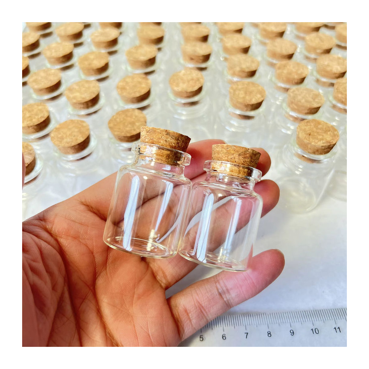30 Stück LYGIL Mini-Dekor-Glasgläser mit Korkverschluss, transparent, B/H/T: 1,6 x 4,0 x 3,0 cm - Bild 4