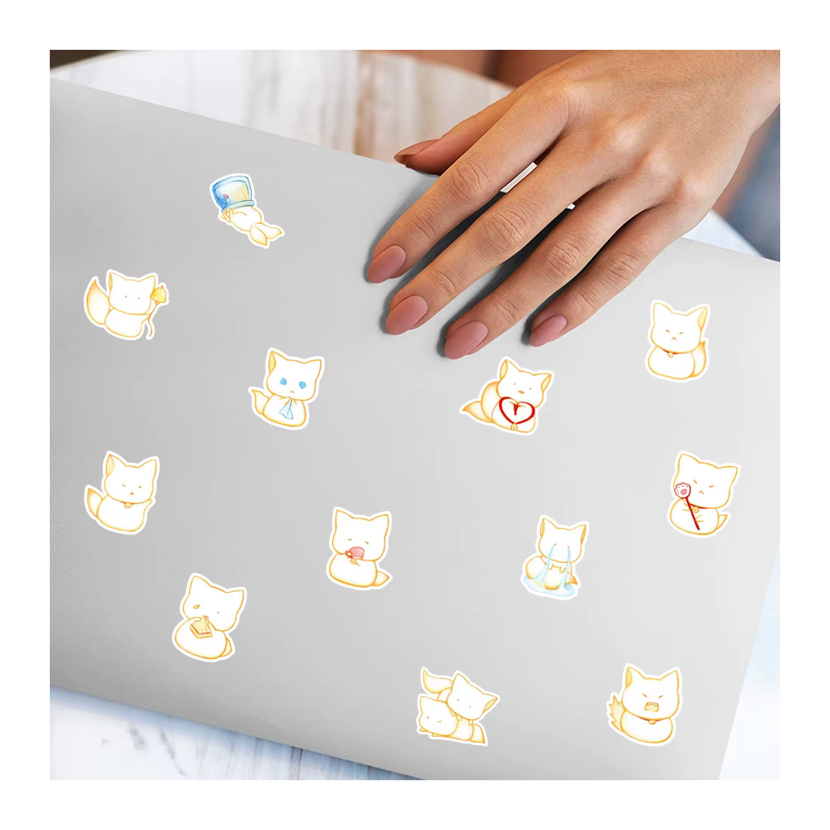 40 Stück selbstklebende Fuchs Aufkleber in Gold und Weiß für Deko und Geschenke - Bild 3