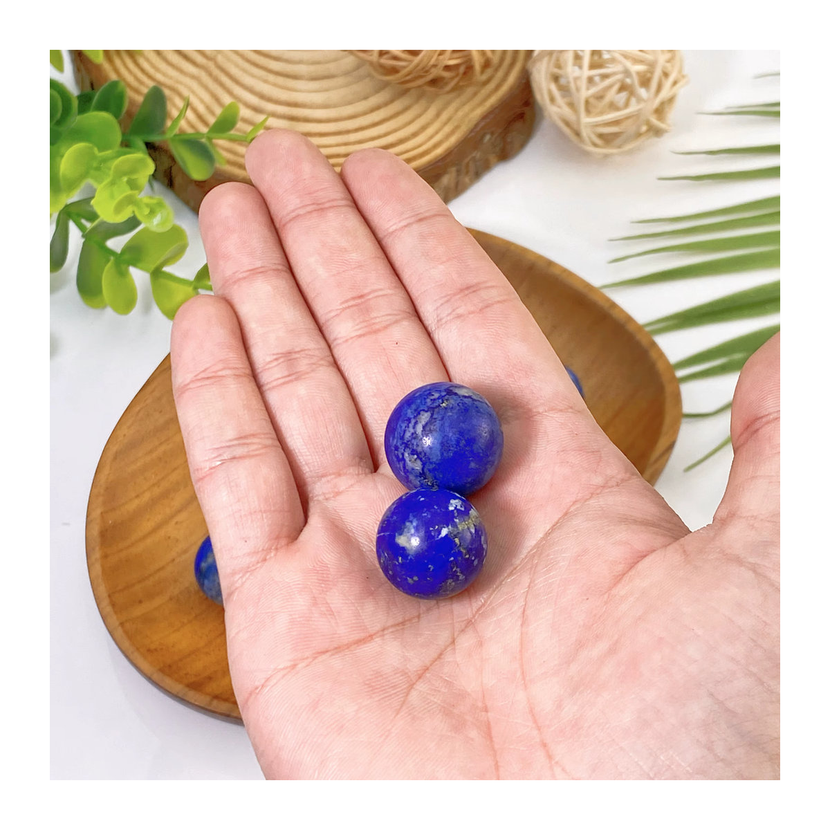 5 Stück Lapislazuli-Dekokugeln aus natürlichem Kristall, blaue Rohsteine in runder Form - Bild 3