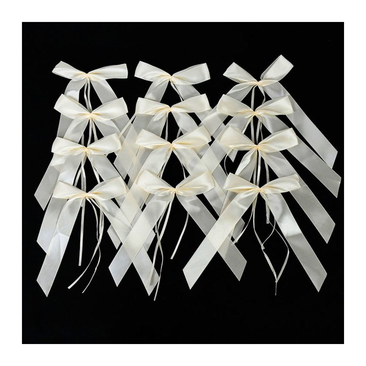 50 Stück ZQCXLD Satinband-Schleifen in Weiß und Beige für Hochzeitsdekorationen und DIY-Geschenkverpackungen - Bild 1