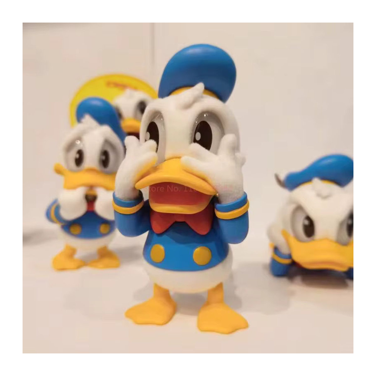 52Toys Donald Duck Club Blind Box Anime Action Figure Dekoration aus Kunststoff in Mehrfarbig - Bild 5