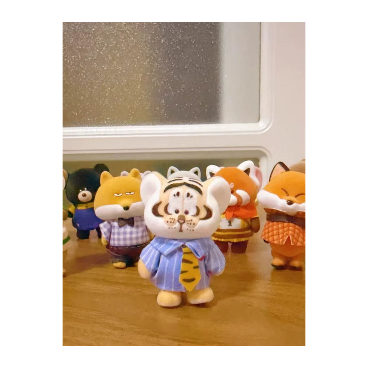 52TOYS Echte Kleine Tiger Wald Nachbar Serie Blind Box Mehrfarbige Anime Figuren Dekoration Modell für dich - Bild 4