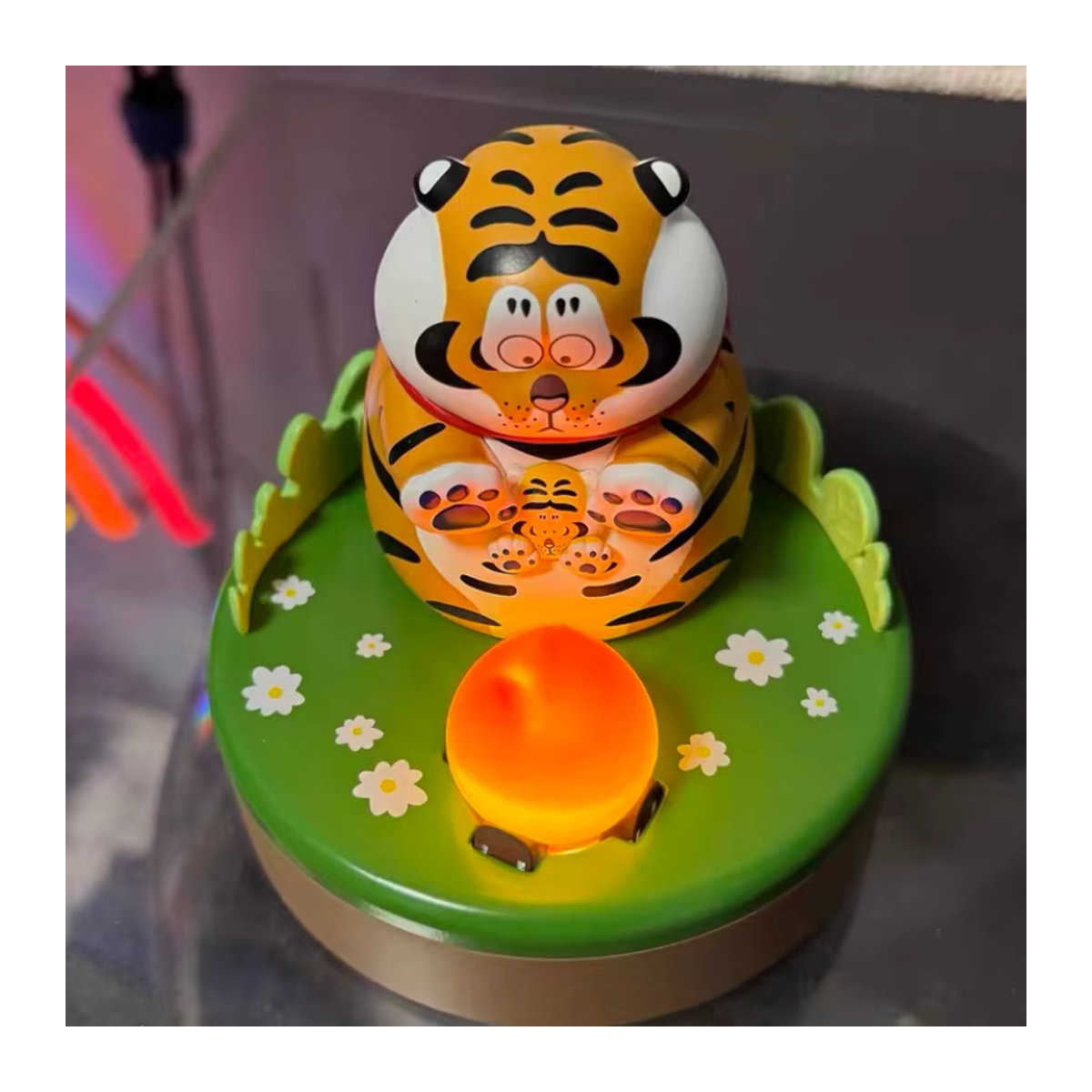 52TOYS Ich Bin Nicht Fett Tiger Campfire Style Serie Niedliche Anime Actionfigur in Mehrfarbig - Bild 4