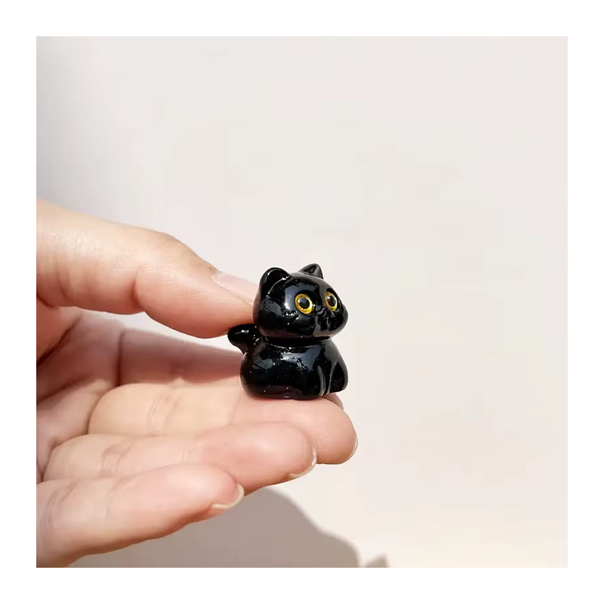 5er Set Miniatur-Statuen aus Kunstharz in Schwarz als schwarze Katzen Figuren für deine Heimdekoration und DIY-Mikrolandschaften - Bild 3