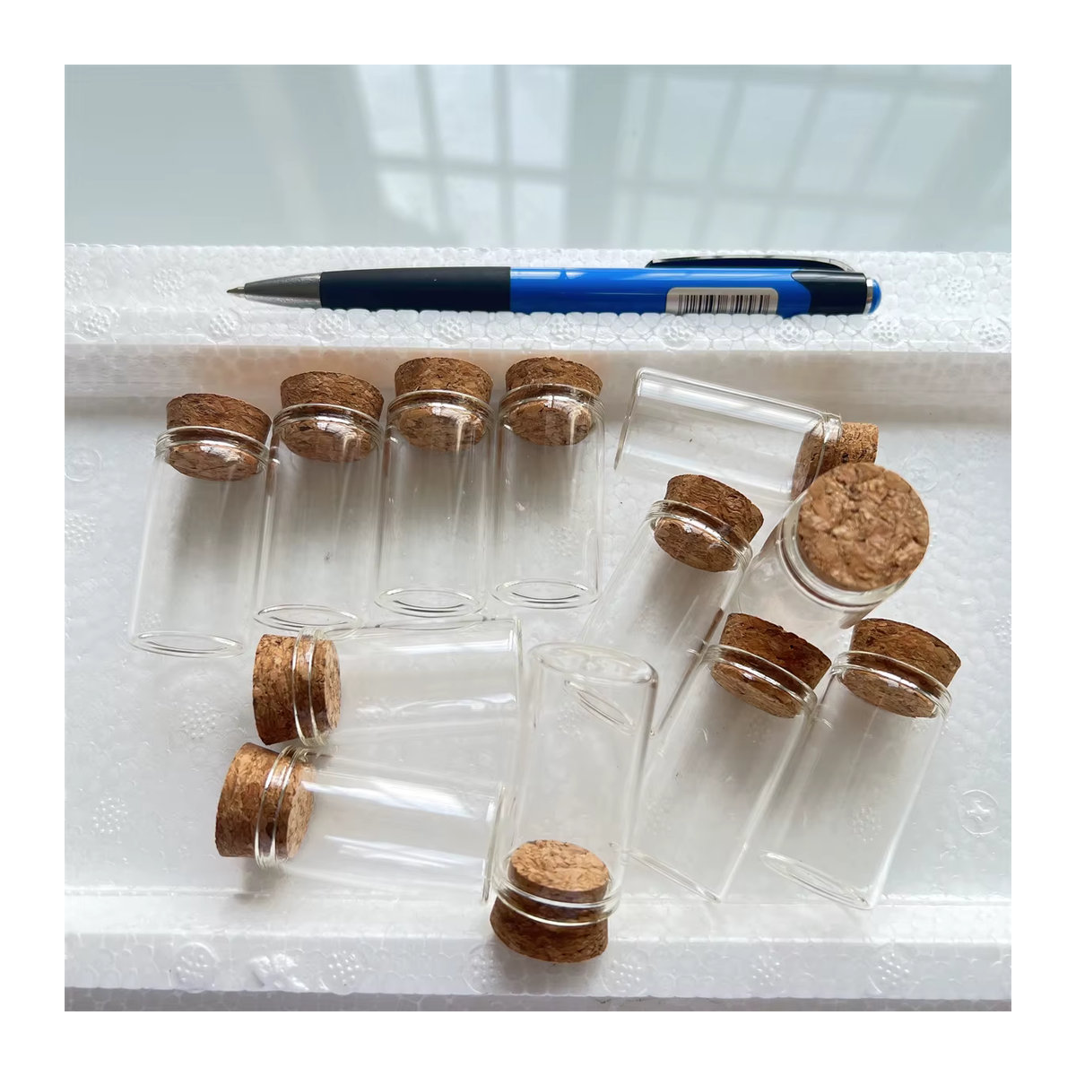 60 Stück Mini Glasflaschen mit Korkverschluss, 8ml transparente Wunschflaschen für Hochzeitsdekoration und Bastelbedarf - Bild 3