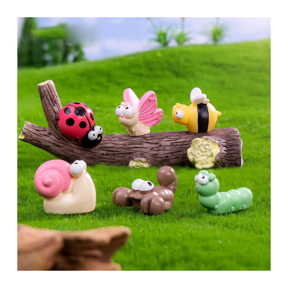 6er Set Miniaturfiguren aus Kunstharz mit Insektenmotiven wie Schmetterling, Frosch, Raupe und Biene in Mehrfarbig für Bonsai und Feengarten-Dekoration - Bild 2