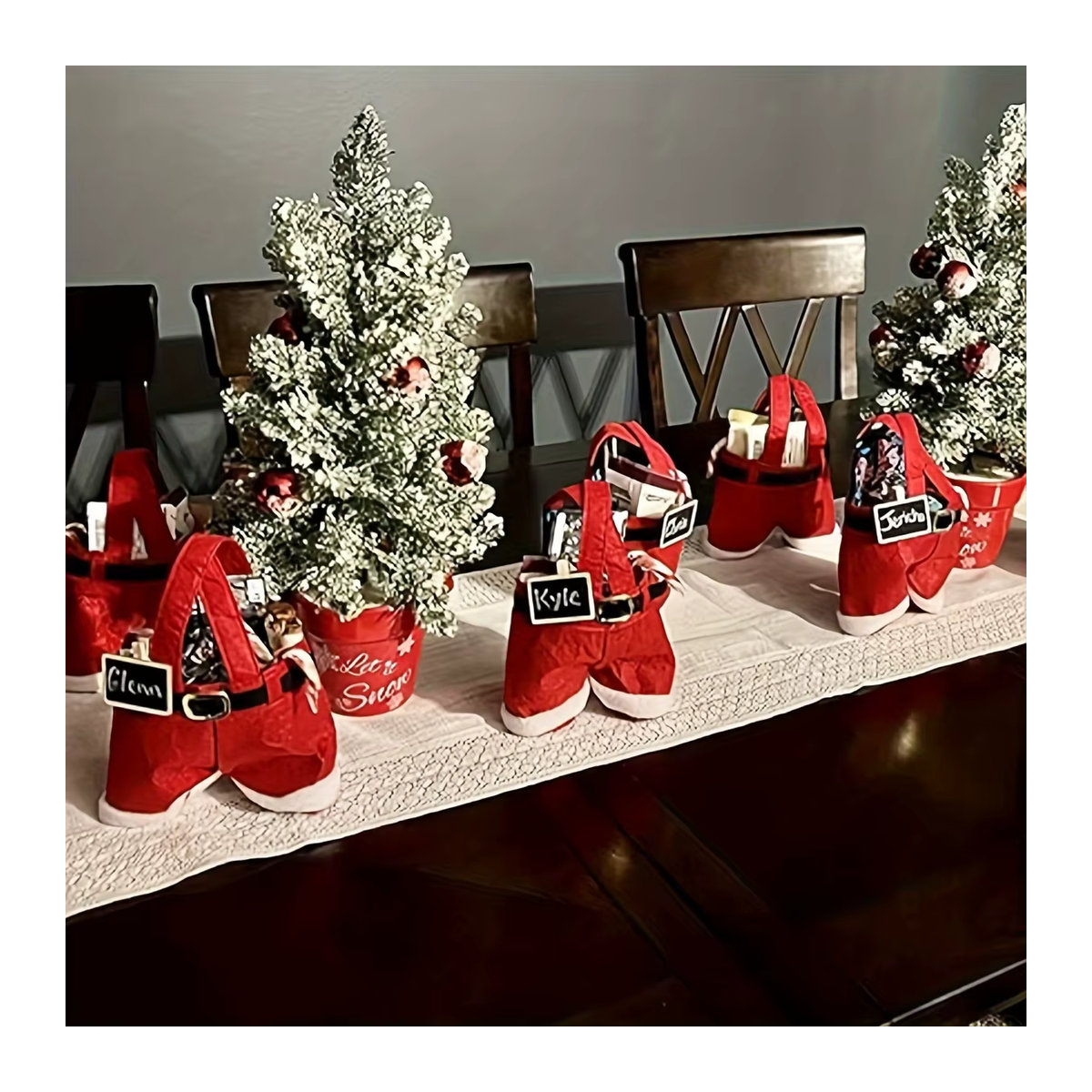 6er Set Weihnachts Bonbon Tüten im Santa Pants Style in Rot für festliche Geschenke - Bild 2