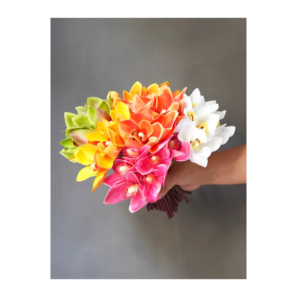 6er Set WQNJIN Künstliche Cymbidium Orchideen in Mehrfarbig und Grün als Real Touch Blumen für Tischdekoration, Hochzeiten und Fotografie - Bild 2