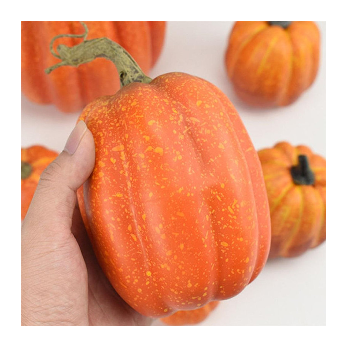 7er Set künstliche Kürbisdeko aus Schaumstoff in Orange und Weiß für Herbst, Halloween und Thanksgiving von TOMTOP JMS - Bild 3