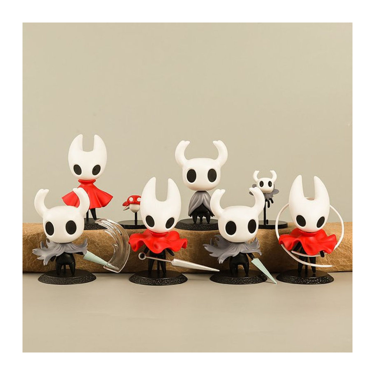 8 Hollow Knight Figuren Set aus Kunstharz und Kunststoff, mehrfarbige Cartoon-Spielpuppen als Desktop-Dekoration und Ornamente - Bild 1