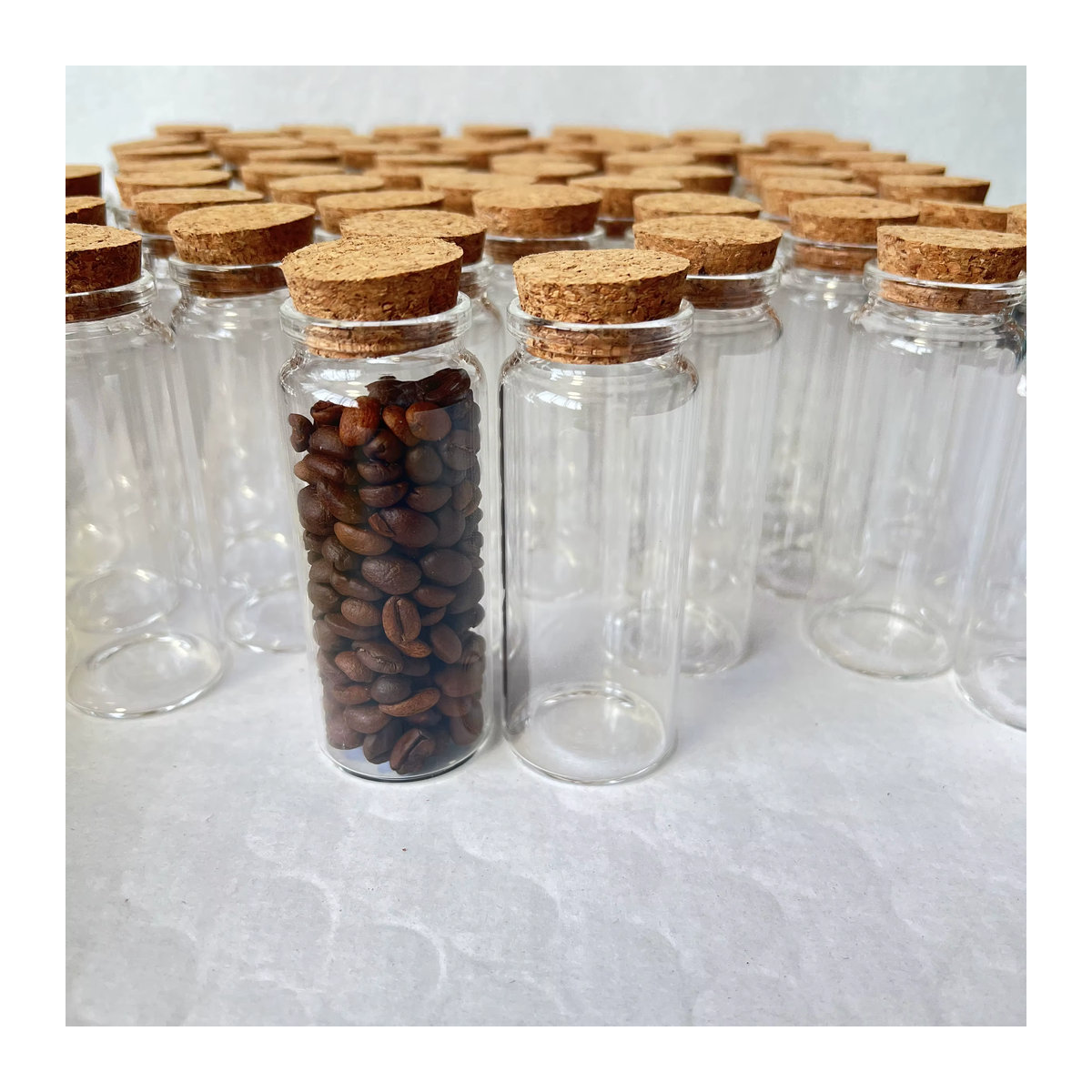 8 Stück leere Glasflaschen mit Korkstopfen, 70 ml, transparent, B/T/H: 26 x 37 x 90 mm - Bild 2