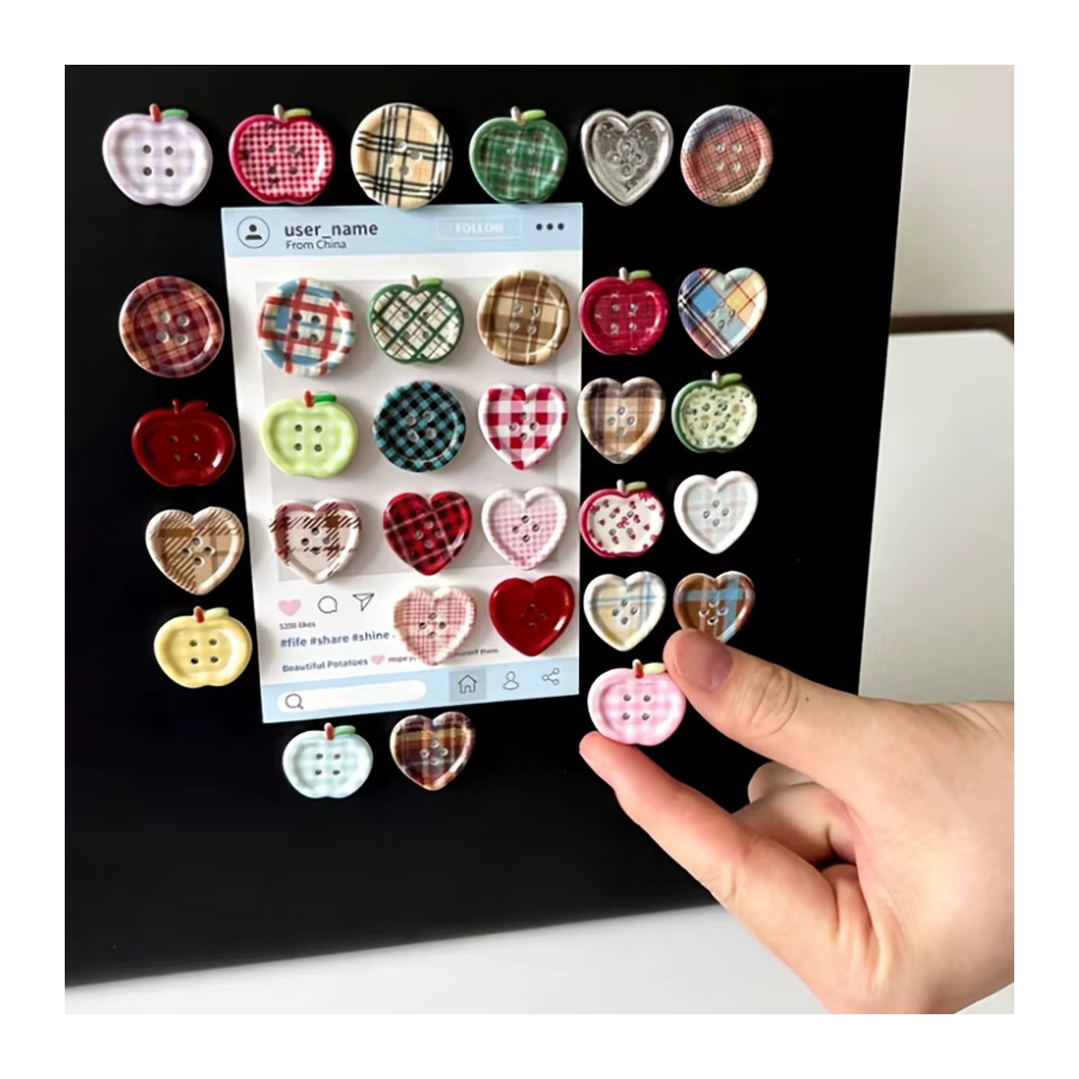 8 Stück Vintage Herz-Kühlschrankmagnete in kariertem Design aus Kunststoff, mehrfarbig und unregelmäßig geformt - Bild 3