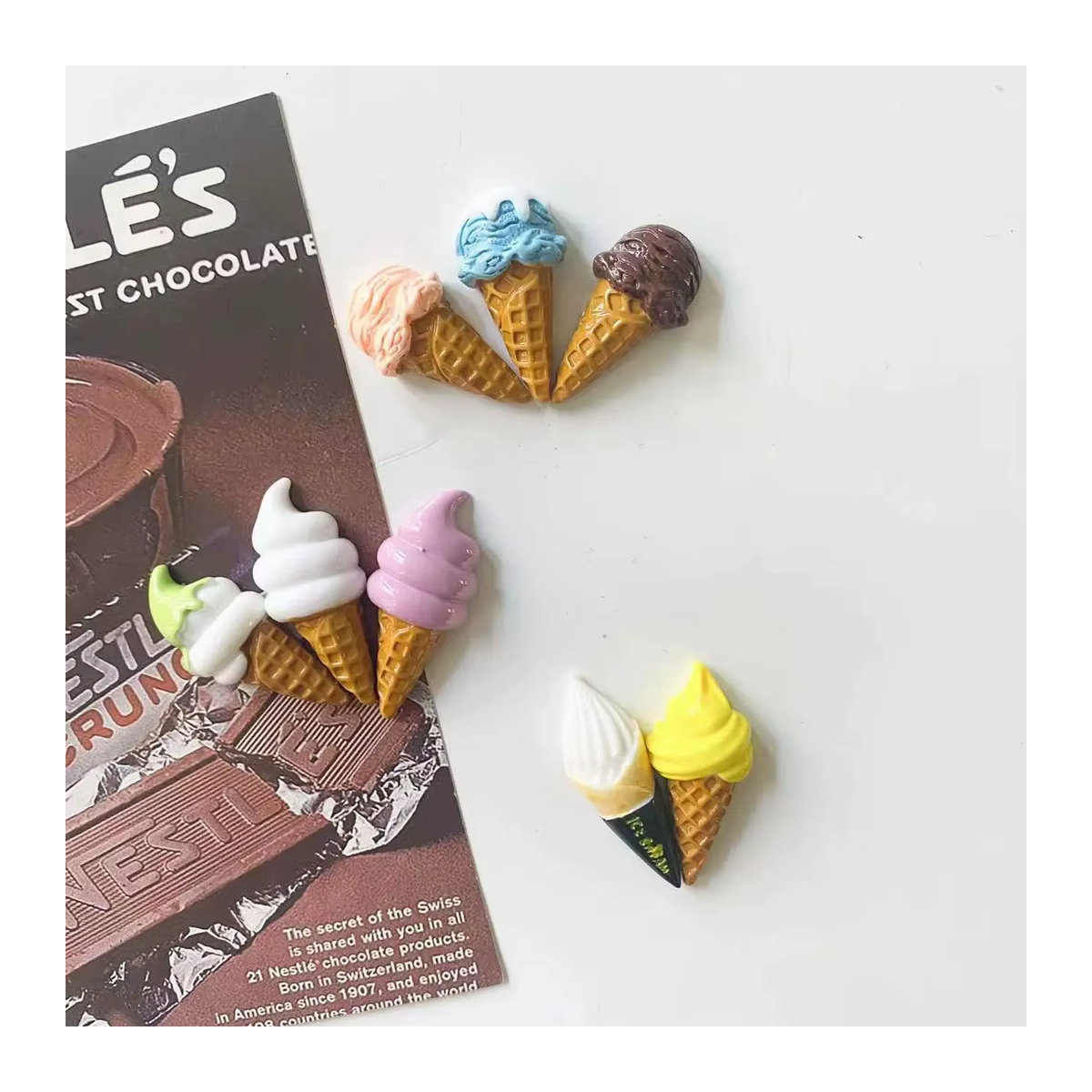 8er Set Mini Eiswürfel Kühlschrankmagnete aus Kunstharz in Mehrfarbig - Bild 3