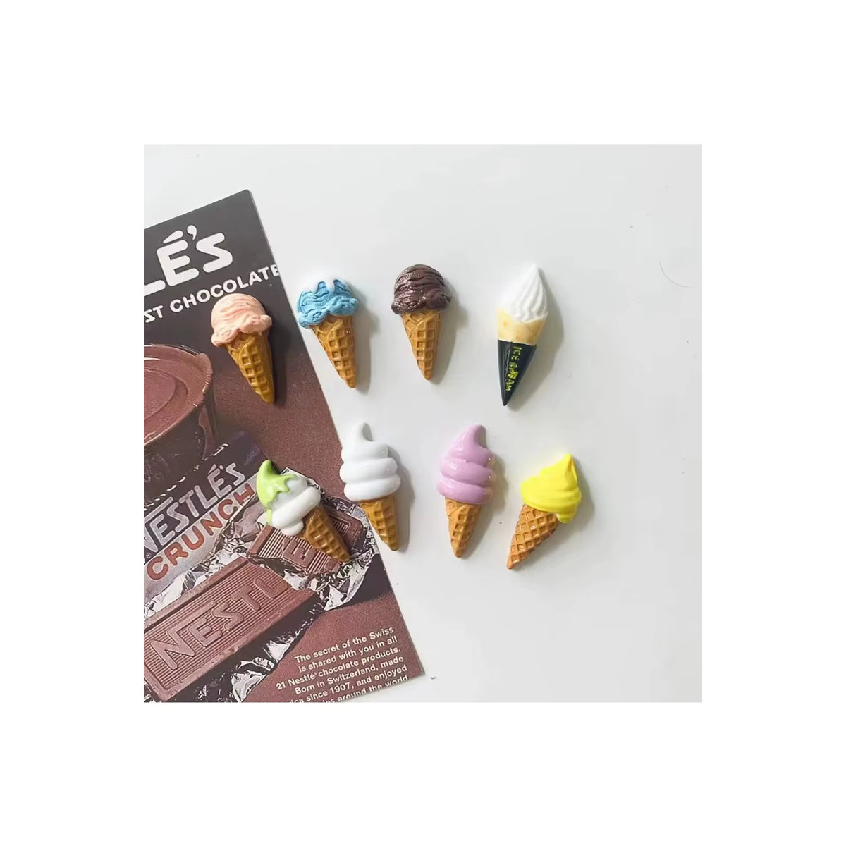 8er Set Mini Eiswürfel Kühlschrankmagnete aus Kunstharz in Mehrfarbig - Bild 7