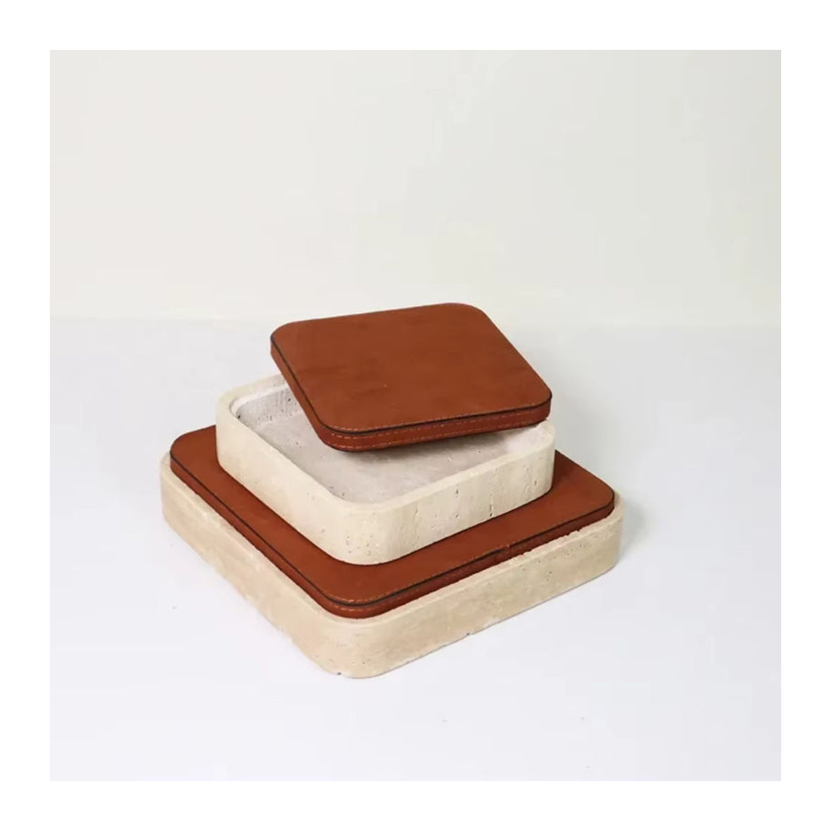 Abdo Schmuckaufbewahrung aus Marmor und Leder in Braun mit minimalistischem Design - Bild 2