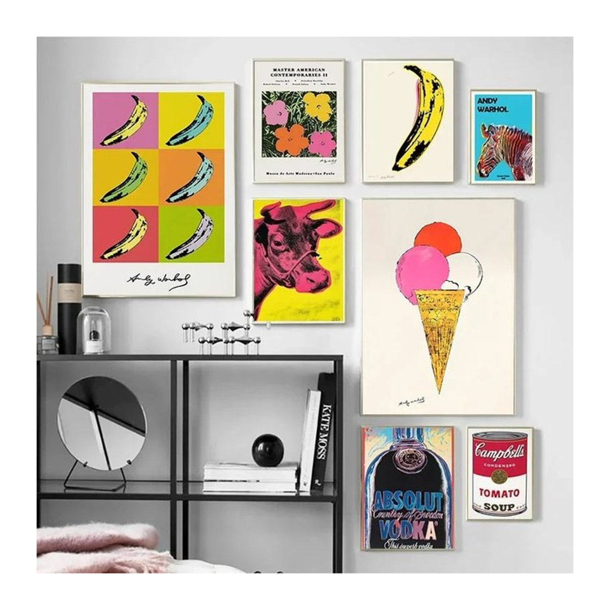 Abstrakte Leinwandmalerei im Andy Warhol Stil mit Banane und Zebra Motiv, mehrfarbige moderne Wandkunst für deine Wohnzimmer Dekoration von Potdemiel - Bild 1