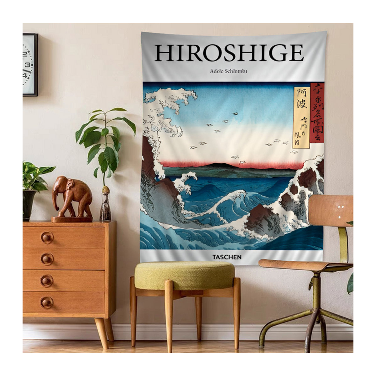 Abstrakter Wandteppich im japanischen Katsushika Hokusai Stil von Potdemiel, mehrfarbig, Textil Wandkunst für dein Wohnzimmer oder Wohnheim - Bild 1