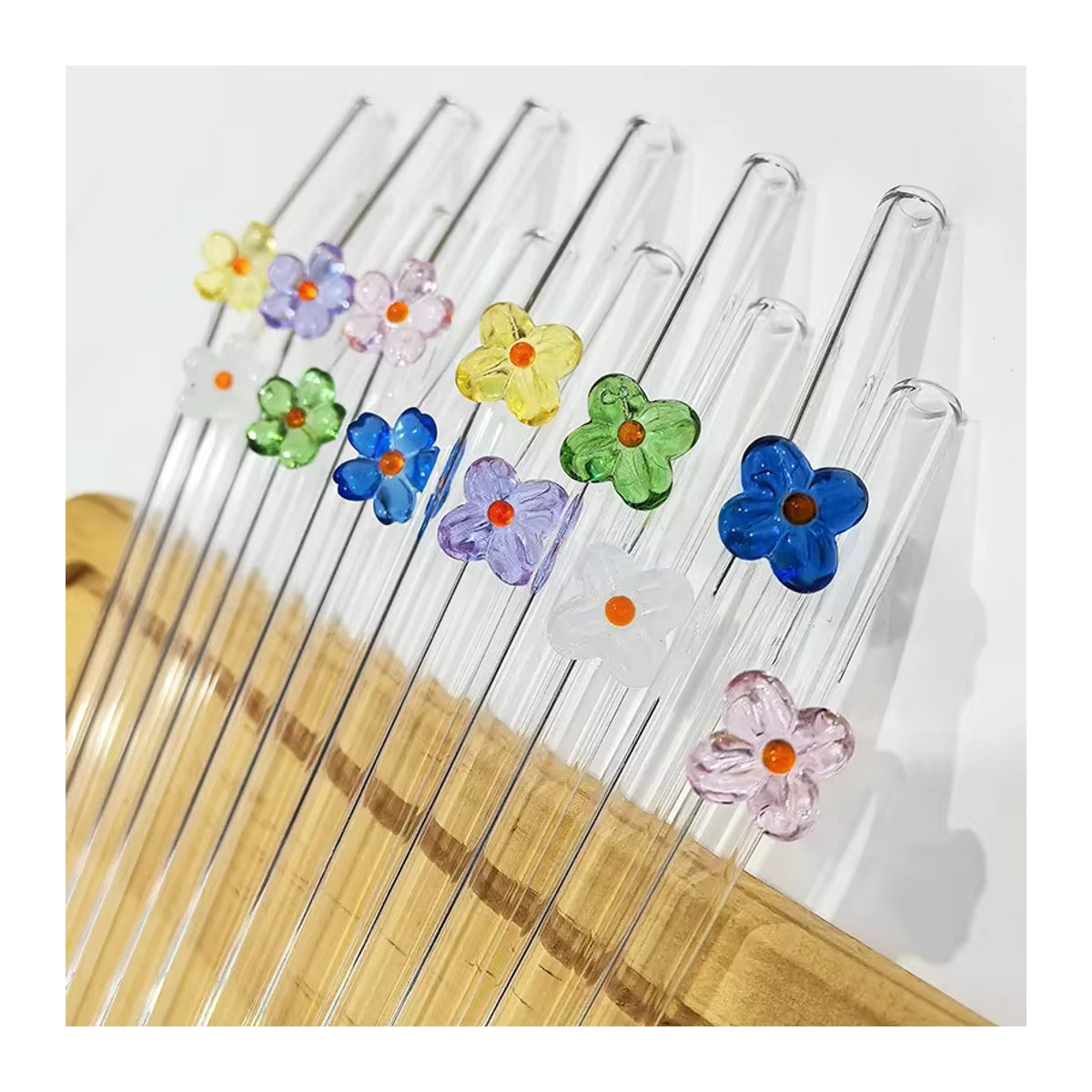 AJOYOUS 6-teiliges Blumen-Trinkhalm-Set aus Borosilikatglas in Bunt mit Reinigungsbürste für Milchshake, Kaffee und Cocktails - Bild 3