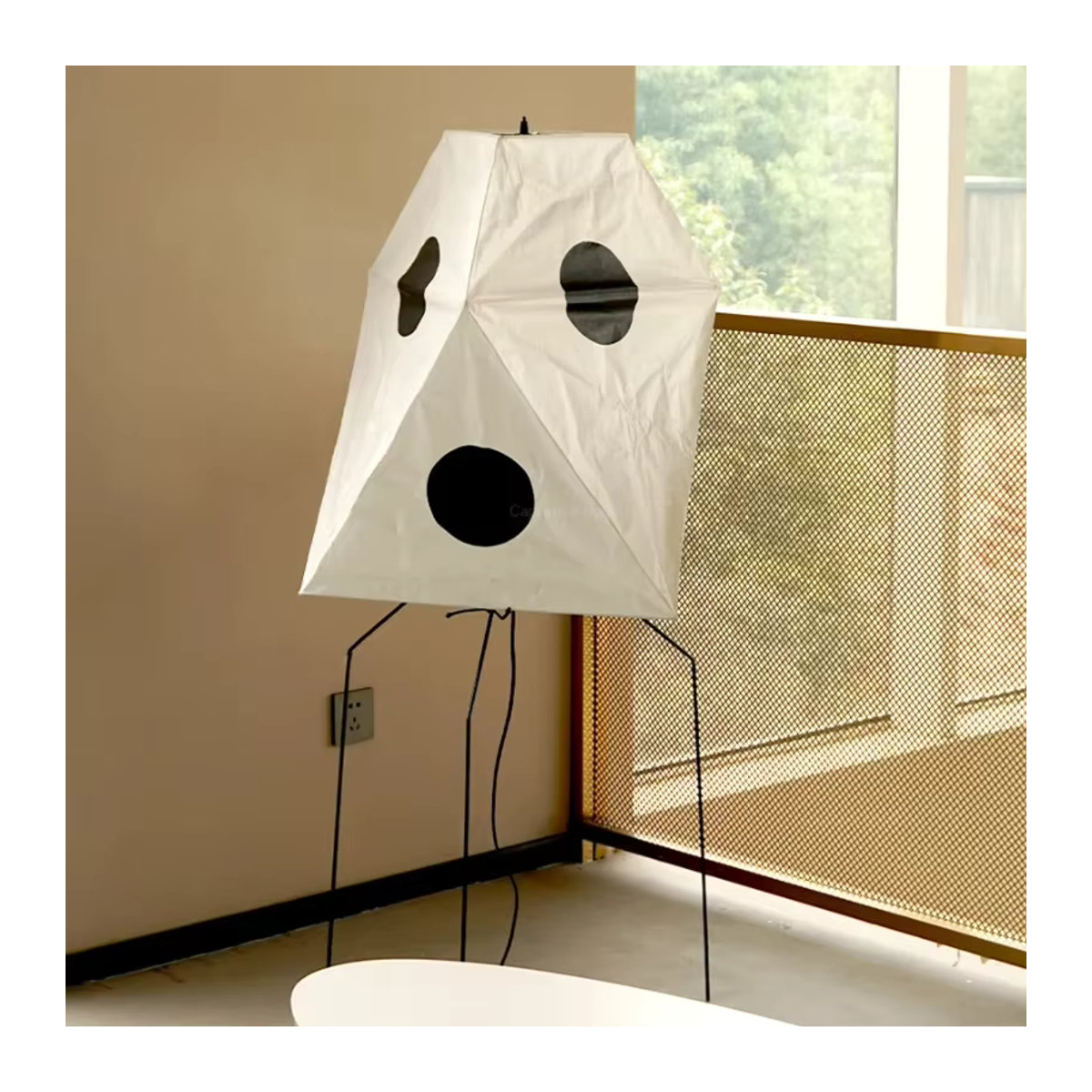 Akari Noguchi Yong Stehlampe im Wabi-Sabi Design aus Reispapier in Weiß mit E27 Fassung - Bild 2