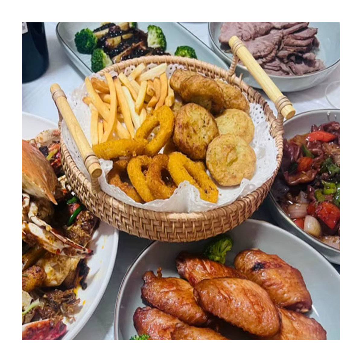 Andralyn Rattan Korb Rund in Braun Handgewebtes Aufbewahrungsset für Brot Obst und Snacks im Bohemian Stil - Bild 2