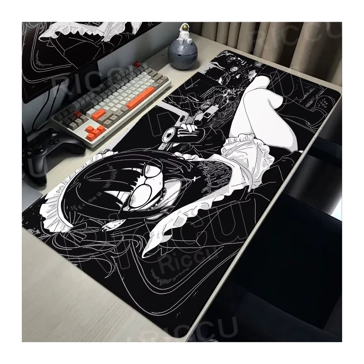 Anime-Mädchen Pixel Mousepad Riccu XXL Schwarz-Weiß Textil Schreibtischmatte - Bild 2