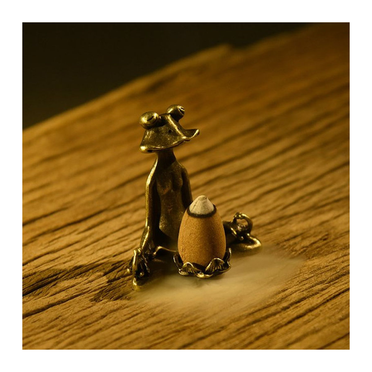 Antike Frosch Skulptur aus Kupfer und Messing in Gold als Weihrauchbrenner und Zen Dekoration für dein Zuhause - Bild 1