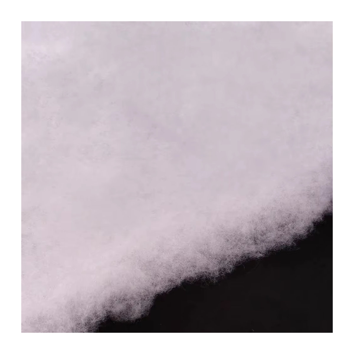 APWIKOGER Schnee Teppich in Weiß für realistische Winterlandschaften und Weihnachtsdekoration - Bild 4