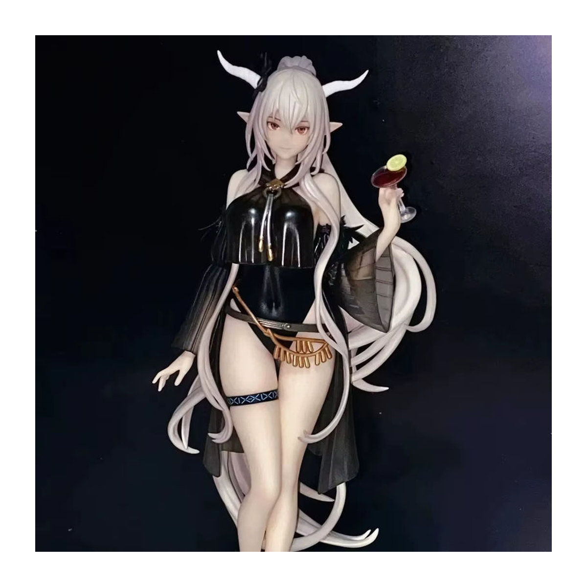 Arknights Shining Summer Badeanzug Actionfigur von Bandai in Schwarz als Anime Sammlerstück aus Kunststoff - Bild 4