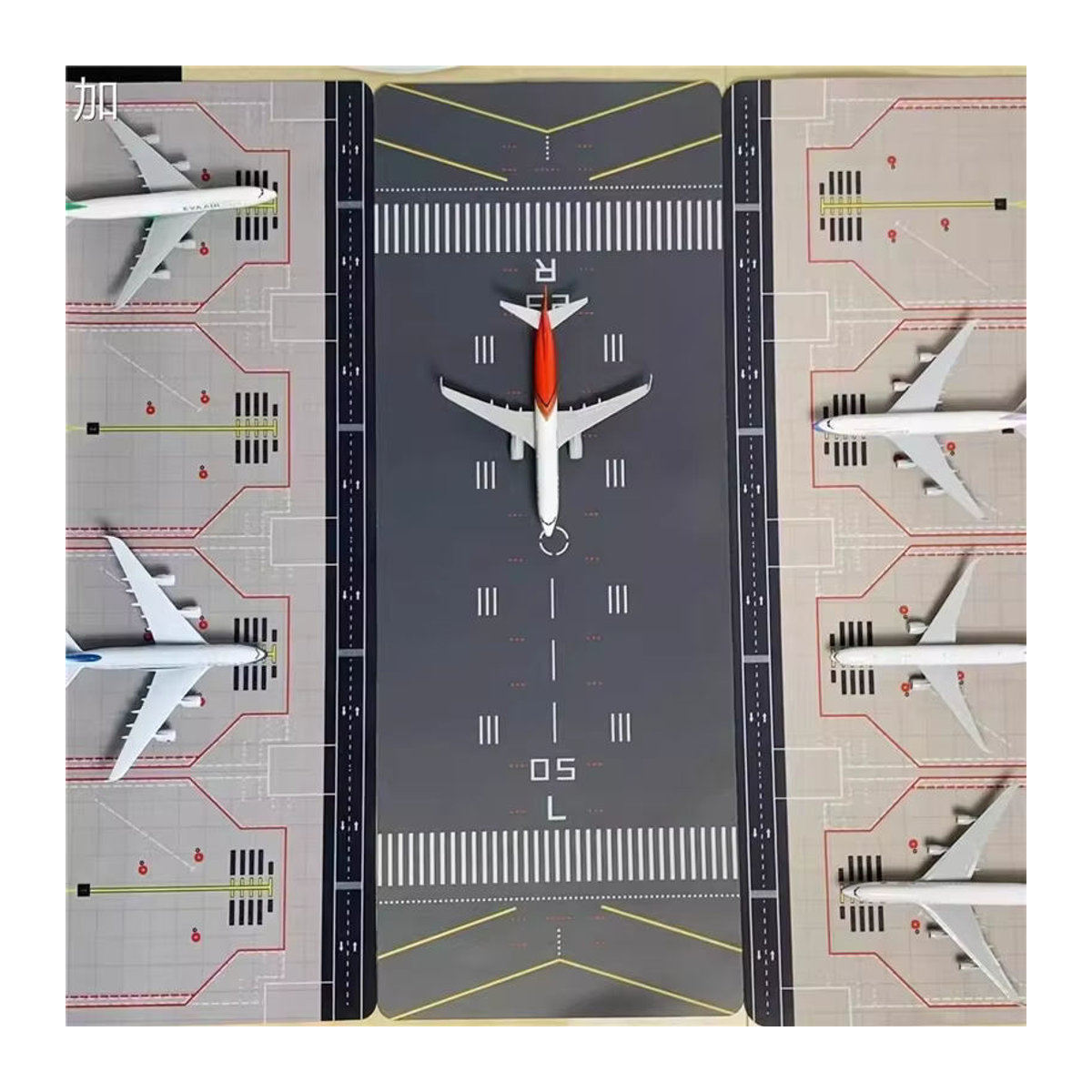 ART CROWN MODEL Flughafen-Startbahnmatte in Grau für Modellflugzeuge im Maßstab 1:400 - Bild 3