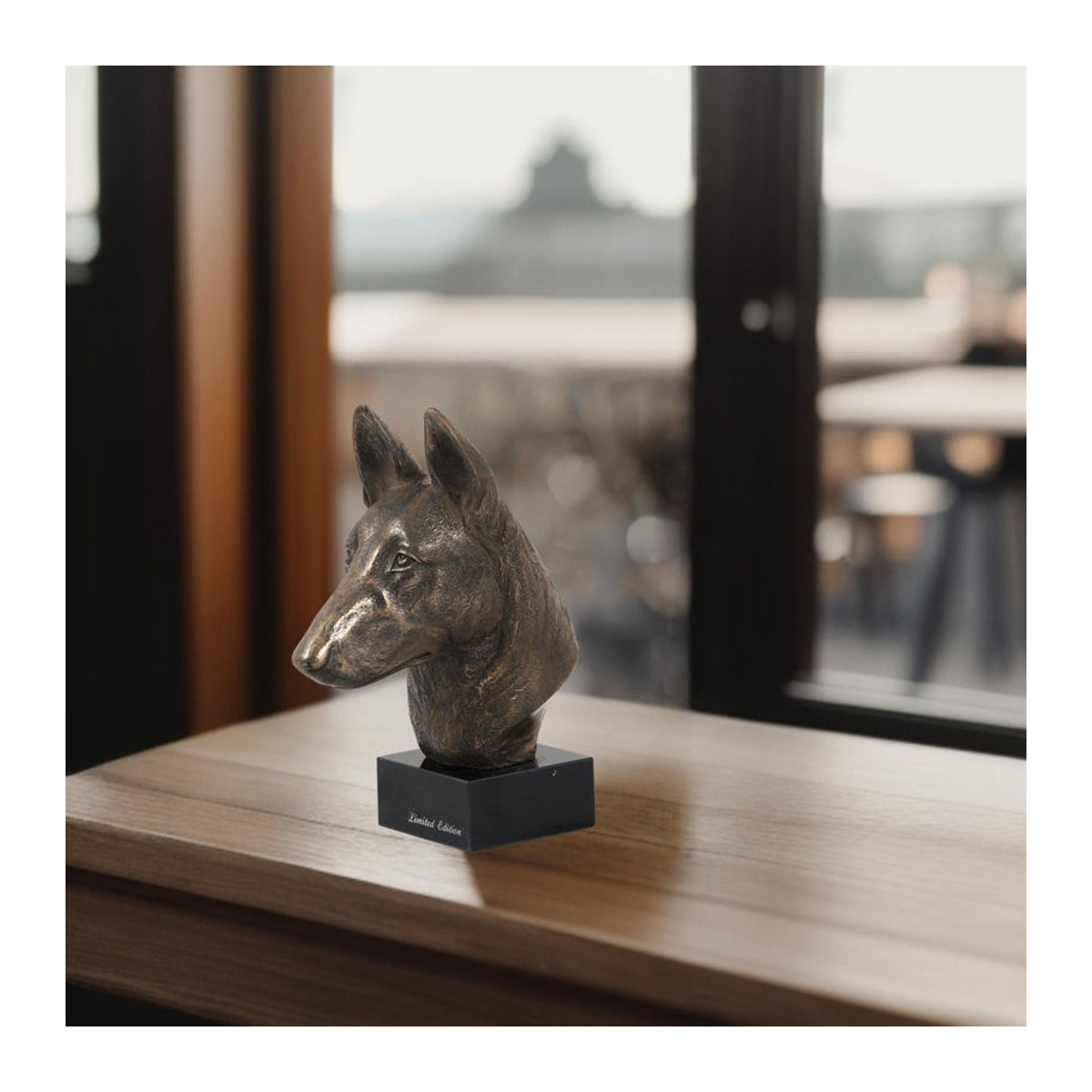 Art-Dog Malinois Belgischer Schäferhund Statue als Büste auf Steinsockel in Braun - Bild 6