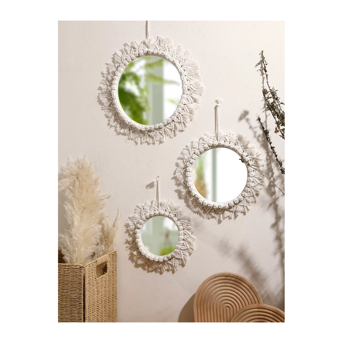 Artilady Makramee-Spiegel in Weiß mit Boho-Wandbehang und Textil-Quasten für dein Zuhause - Bild 2