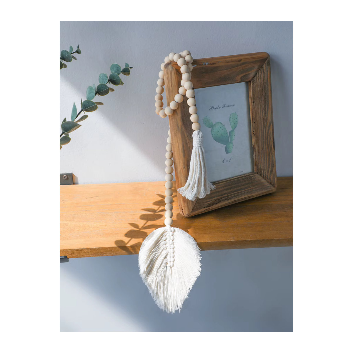 Artilady Makramee Wandbehang mit Holzperlen und Blättern in Weiß im Bohemian Stil - Bild 5