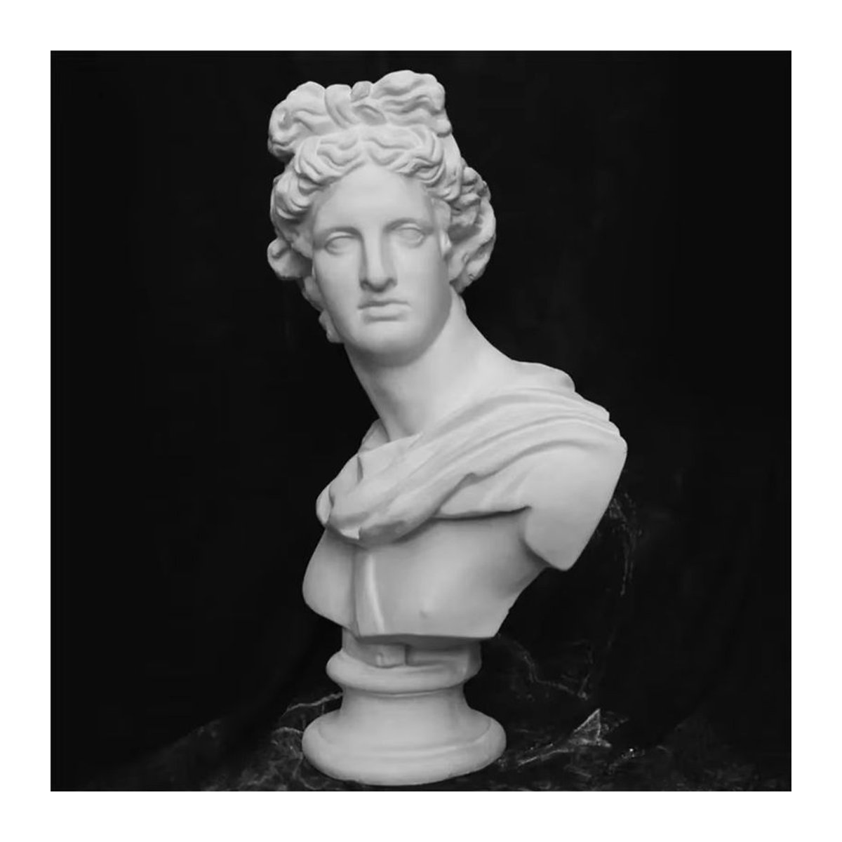 Ästhetische Skulptur aus Kunstharz im klassischen Design der griechischen Mythologie, weiße Deko-Figur für deine Wohnkultur - Bild 2