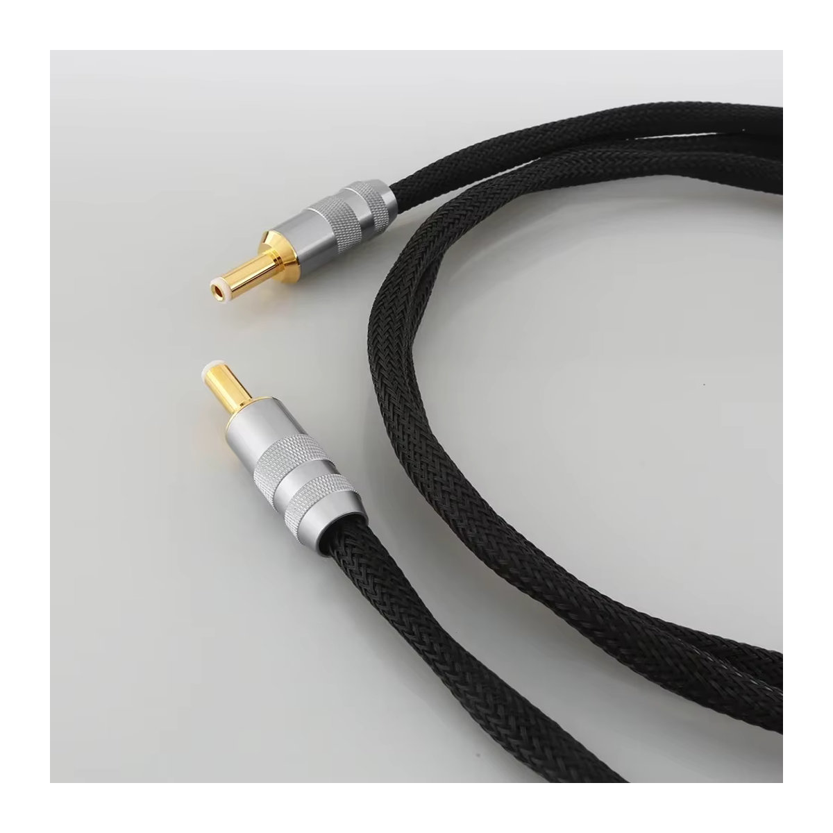 Audiocrast Hifi OCC versilbertes DC-Stromkabel GX16-2 Pin auf 5,5x2,5/2,1 mm Schwarz - Bild 3