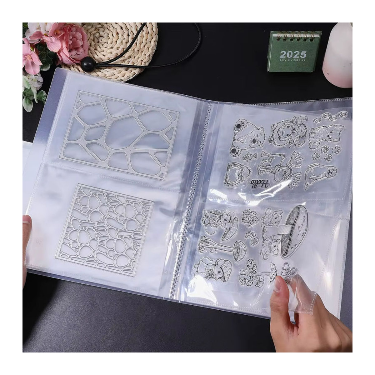 Aufbewahrungsalbum für 80 Clear Stamps in Weiß für Scrapbooking und DIY Kunstprojekte - Bild 4