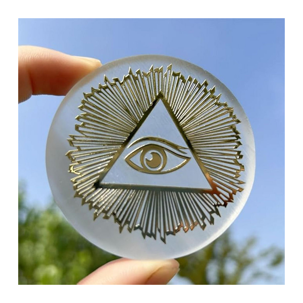 Auge von Cruz Selenit-Kristallstein in Weiß als runde geometrische Dekoration im Bohemian-Stil - Bild 1