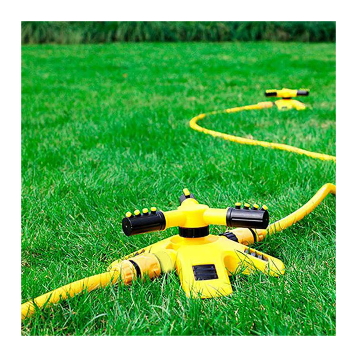 Automatischer 360-Grad Rasensprinkler in Gelb aus Kunststoff mit einstellbarem Spray für die Grasbewässerung - Bild 4