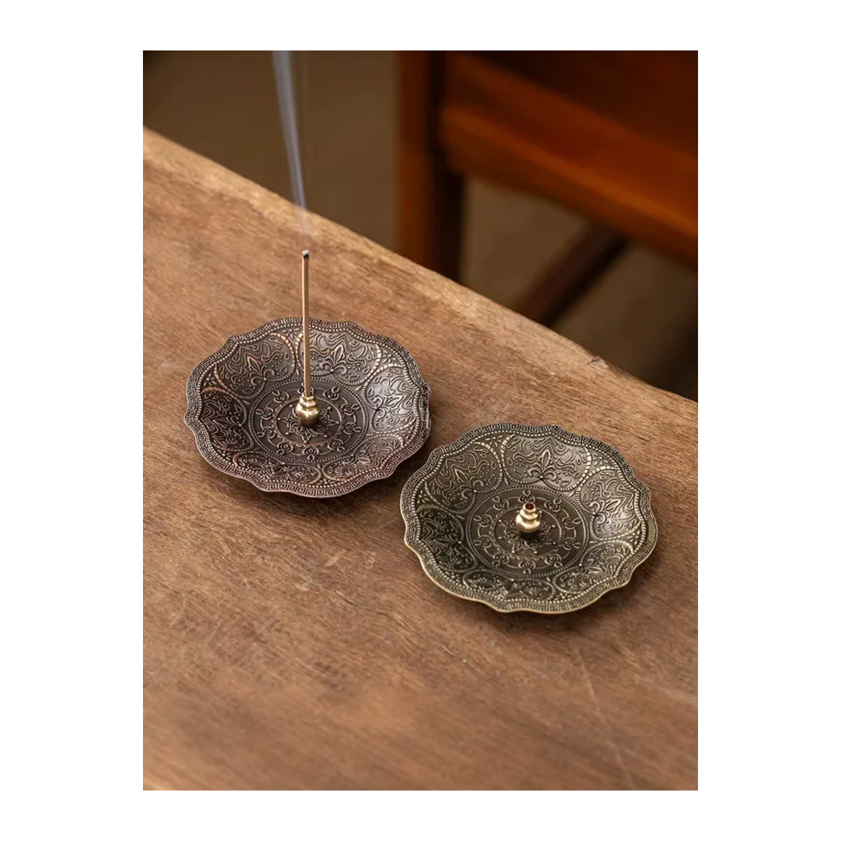AyS ZYAH Räucherstäbchenhalter in Lotusform aus Kupferlegierung in Gold für Räucherstäbchen und Räucherkegel zur Aromatherapie - Bild 6