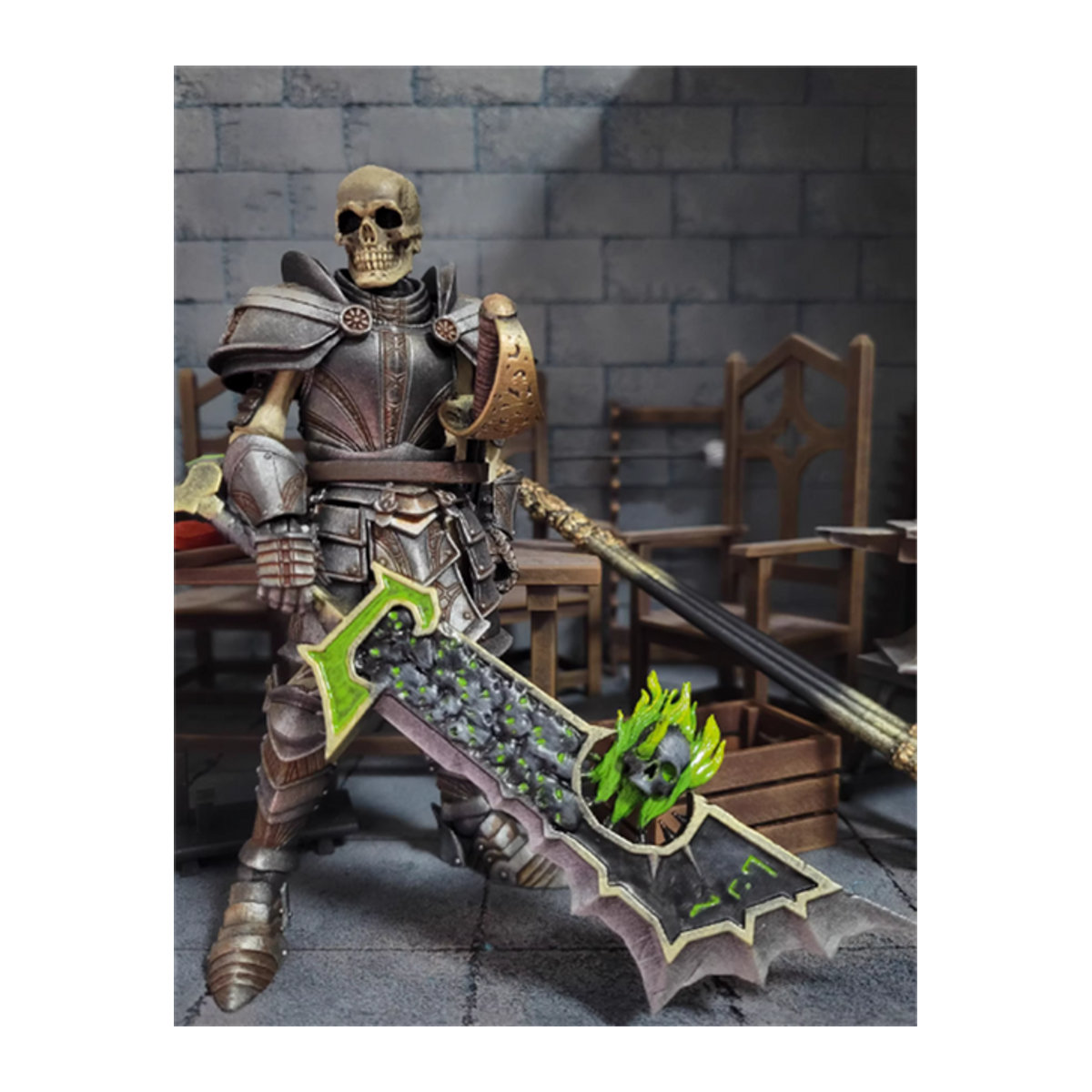 Bandai Action Figure Männlicher Krieger mit Schädel und Klinge aus Kunstharz, mehrfarbig - Bild 1
