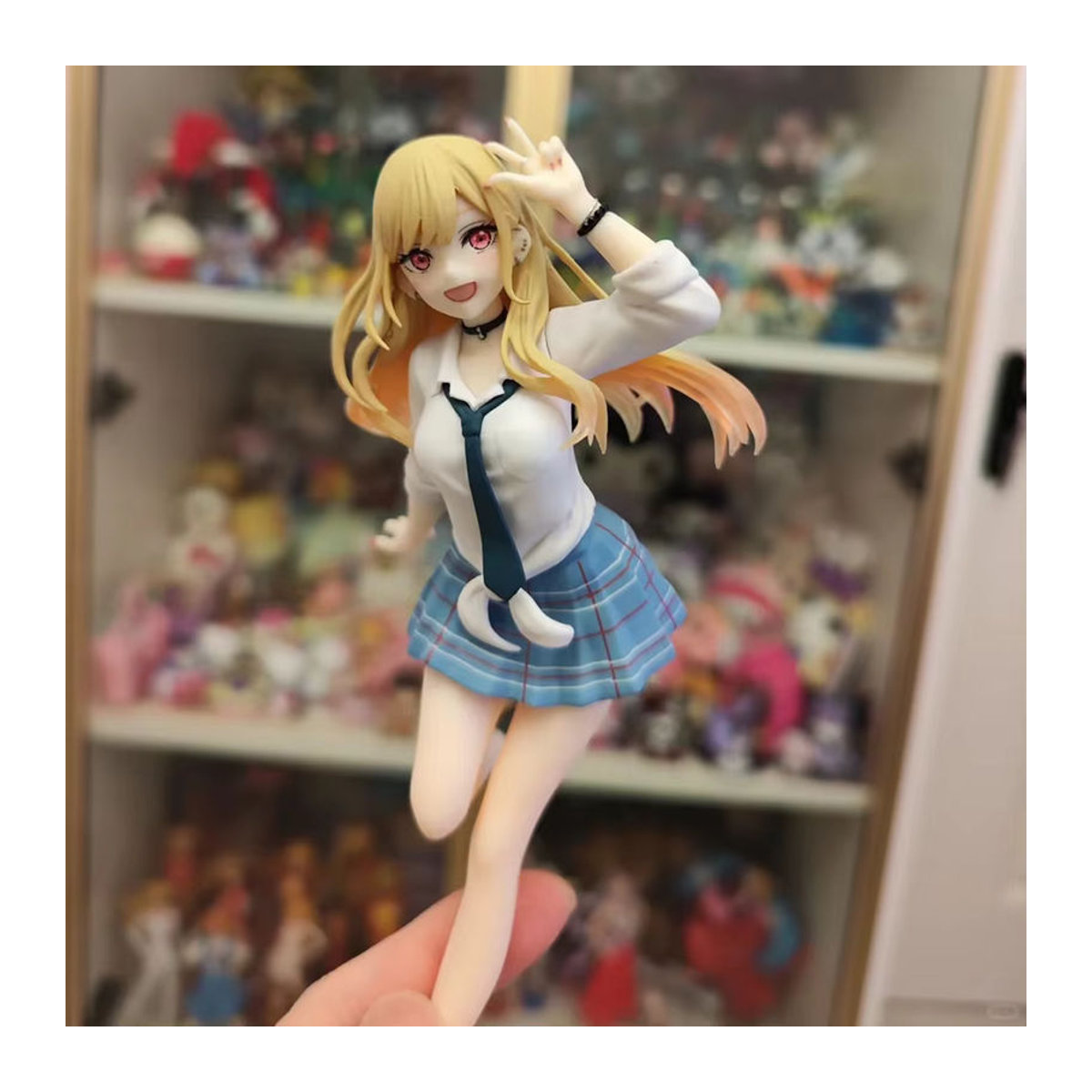 Bandai Anime Action Figure Marin Kitagawa My Dress-Up Darling Uniform Version, mehrfarbig, Höhe: 18 cm - Bild 6
