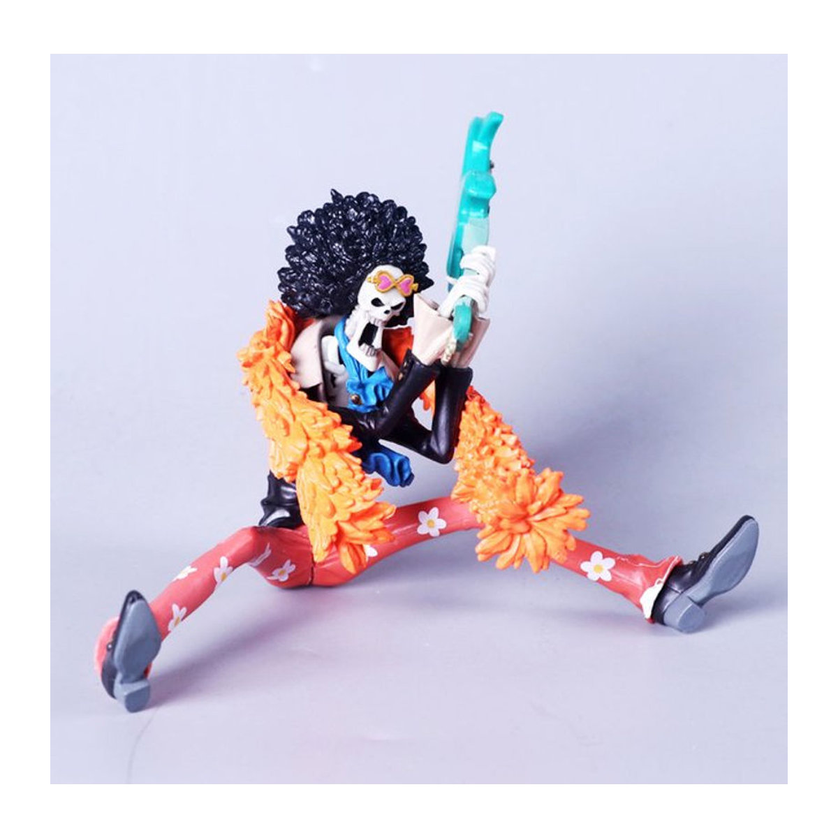 Bandai Anime Actionfigur Bach aus PVC, mehrfarbige Sammlerfigur für Kinder und Dekoration, Höhe: 18 cm - Bild 1