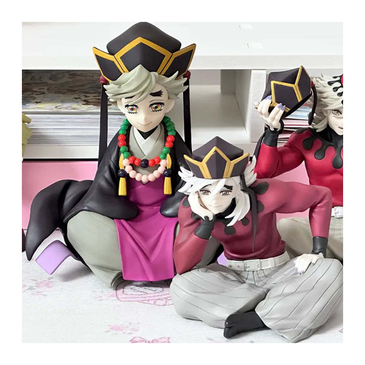 Bandai Anime Demon Slayer Akaza Figur Kimetsu No Yaiba Modell aus Kunststoff mehrfarbig - Bild 1