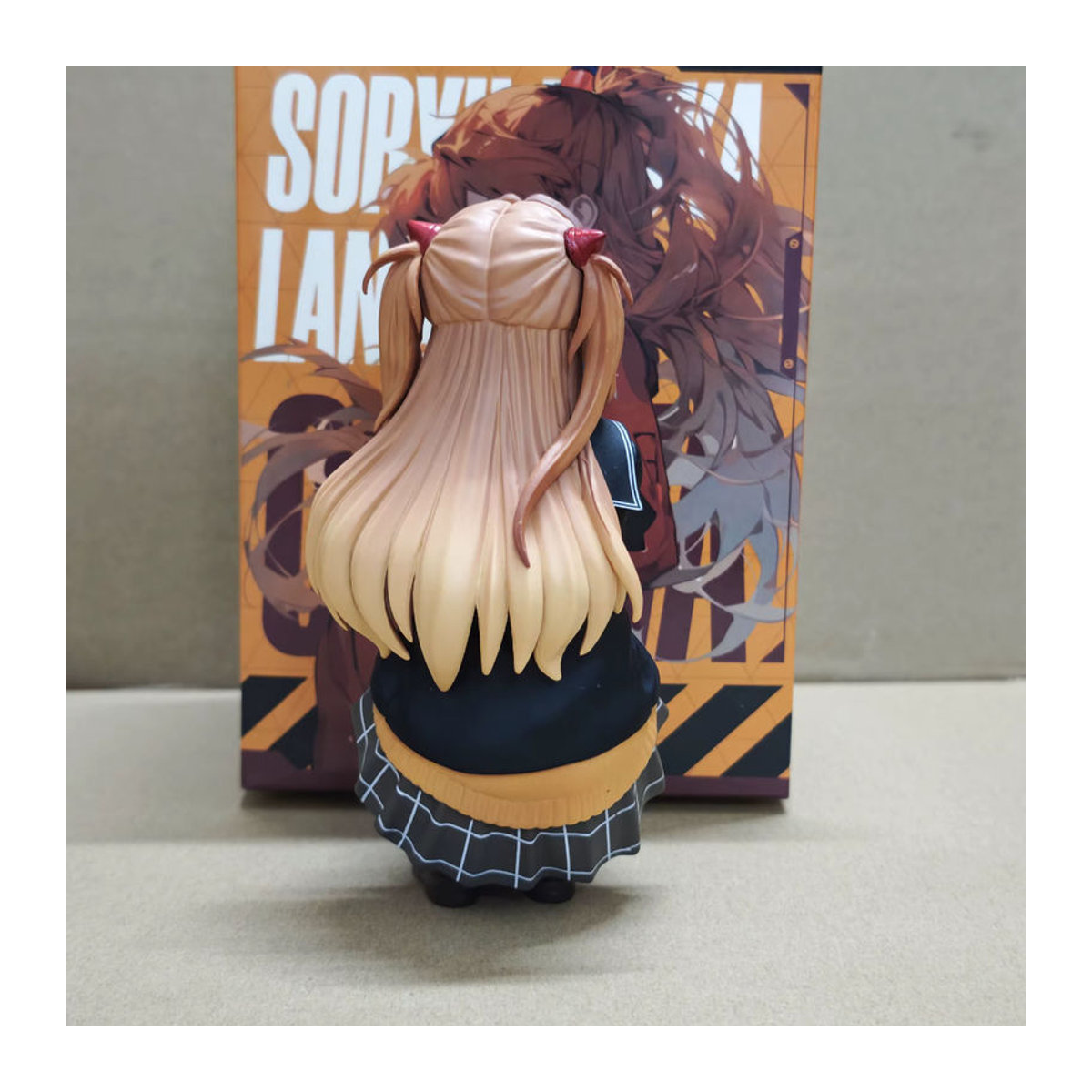 Bandai Anime EVA Asuka Langley Soryu Figur im College-Stil, mehrfarbiges PVC-Modell, Höhe: 15 cm - Bild 4