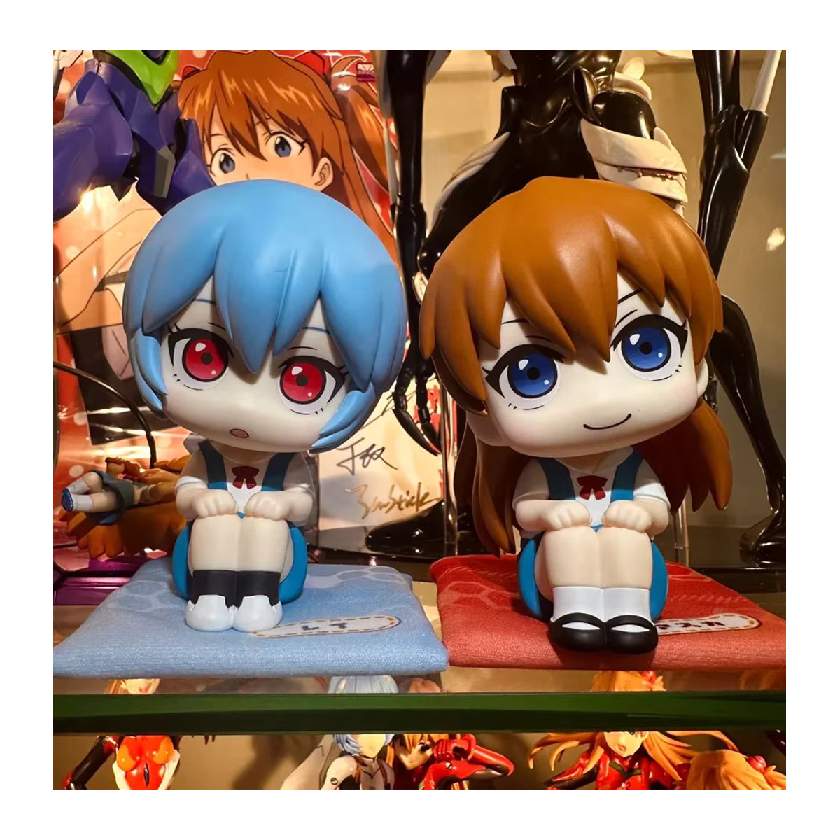 Bandai Anime Evangelion Actionfiguren Ayanami Rei und Souryuu Asuka Langley sitzende PVC Modelle mehrfarbig - Bild 2