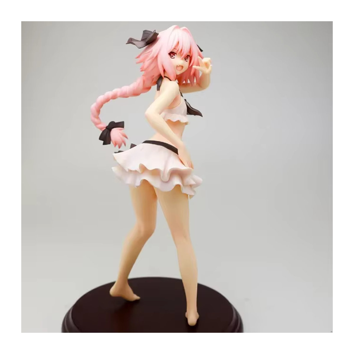 Bandai Anime Fate Astolfo Bademode Figur aus Kunstharz in Weiß zum DIY Selbstbau als Modellstatue und Sammlerstück - Bild 2