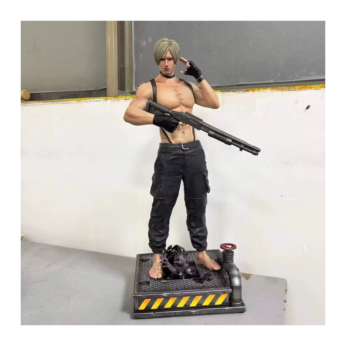 Bandai Anime Figur Jill Valentine und Leon S. Kennedy Sammlerstück aus Kunstharz, mehrfarbig - Bild 2
