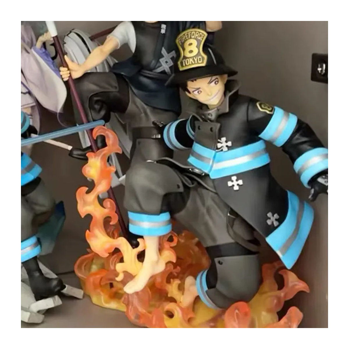 Bandai Anime Fire Force Shinra Kusakabe Figur aus Kunststoff, mehrfarbige Sammlerfigur für die Dekoration - Bild 2