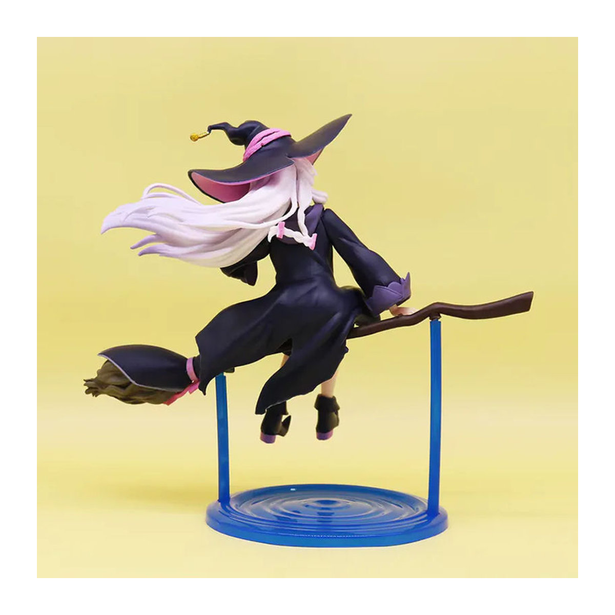 Bandai Anime Fliegende Hexe Actionfigur aus Kunststoff, mehrfarbiges Sammlerstück und Dekoration für Kinder - Bild 3
